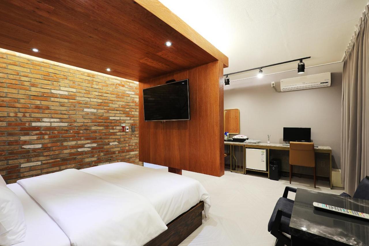 Bellino Hotel Buan Zewnętrze zdjęcie