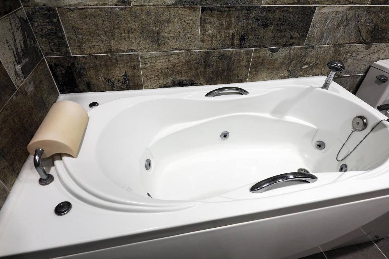 Bellino Hotel Buan Zewnętrze zdjęcie